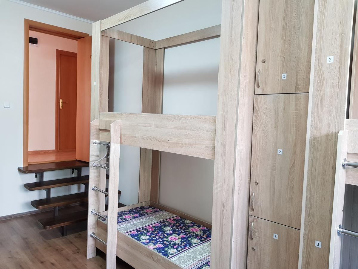 Hostel Nomad 4X4 Astana Exterior foto